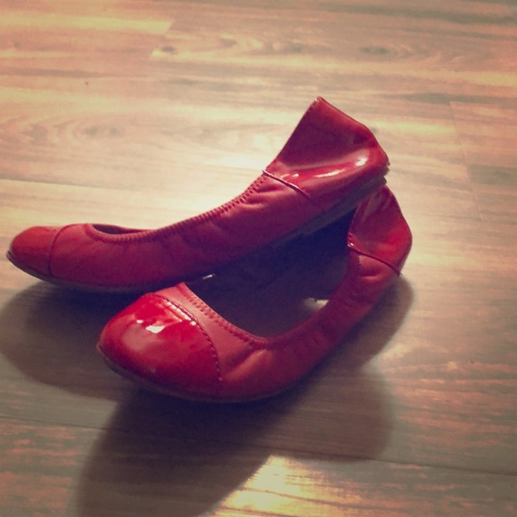 Michael Kors Red Flats - Picture 1 of 4